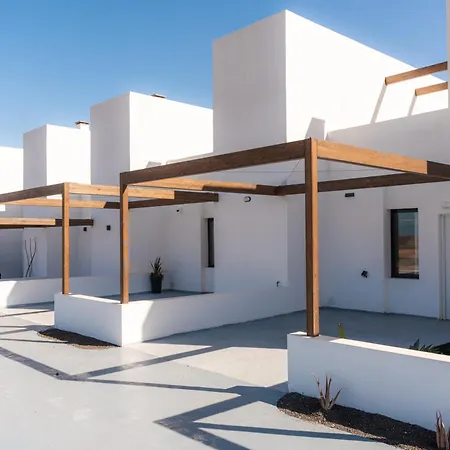 El Palmeral - House With Pool In Corralejo Exterior foto