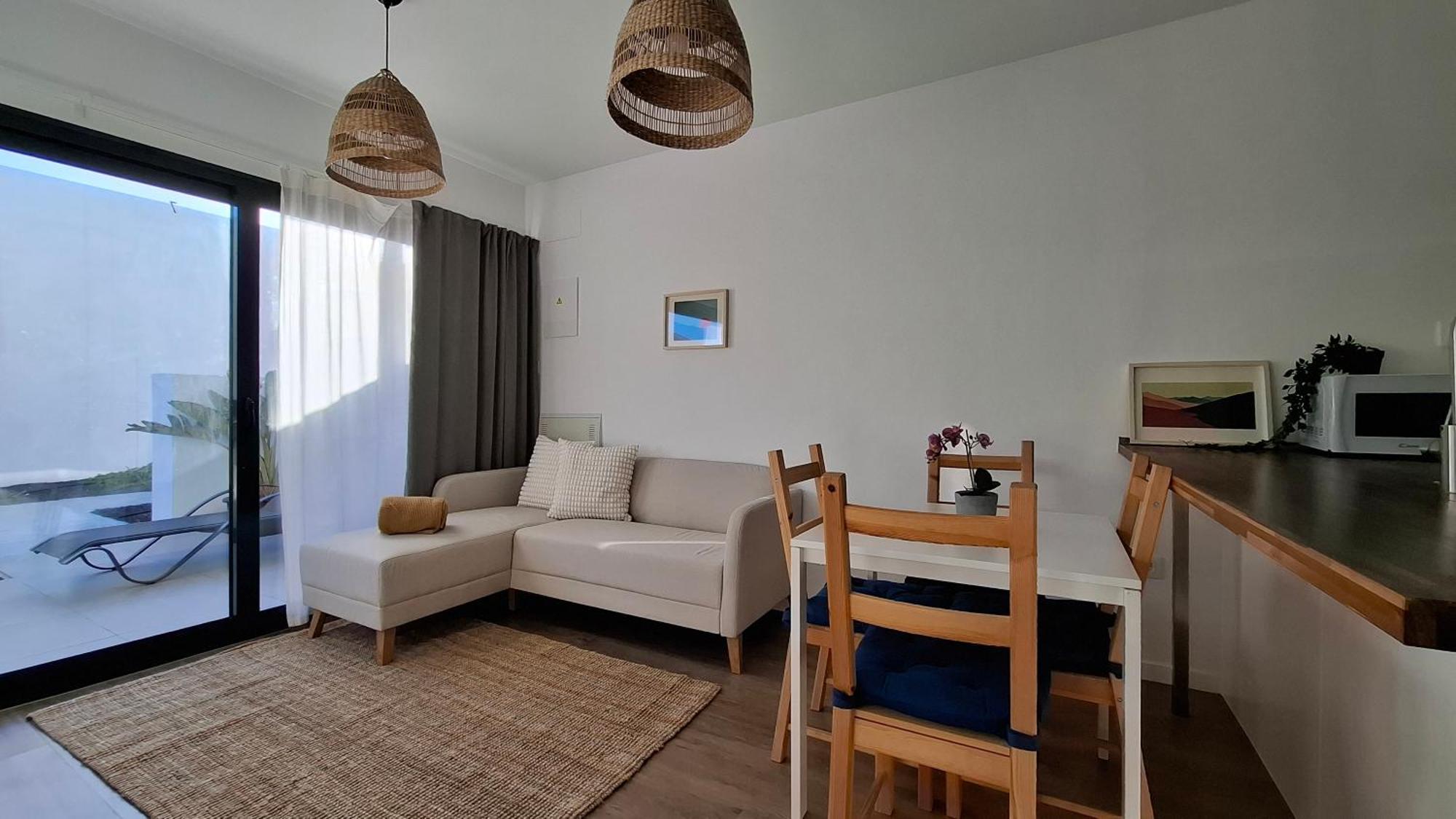 Vakantiehuis El Palmeral - House With Pool In